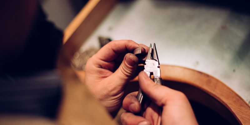sell jewelry in Denver